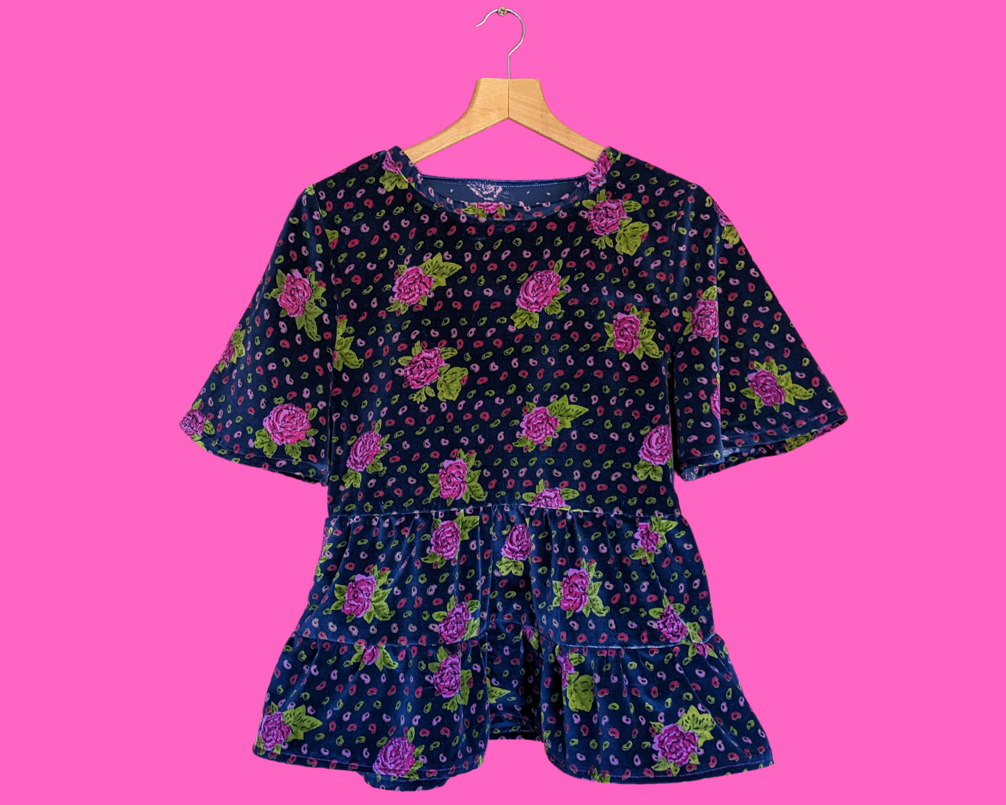 Fait à la main, robe t-shirt Pokemon drap de lit recyclé pour SML-XL