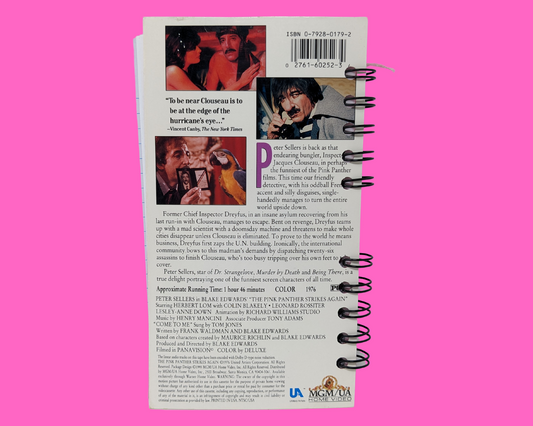 Cahier de film VHS La Panthère rose contre-attaque