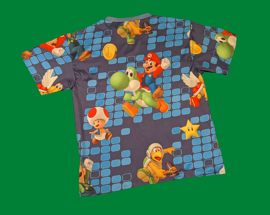 Fait à la main, Upcycled Super Mario Bros, Mario Kart Bedsheet T-Shirt Oversize XS - Convient comme une taille M