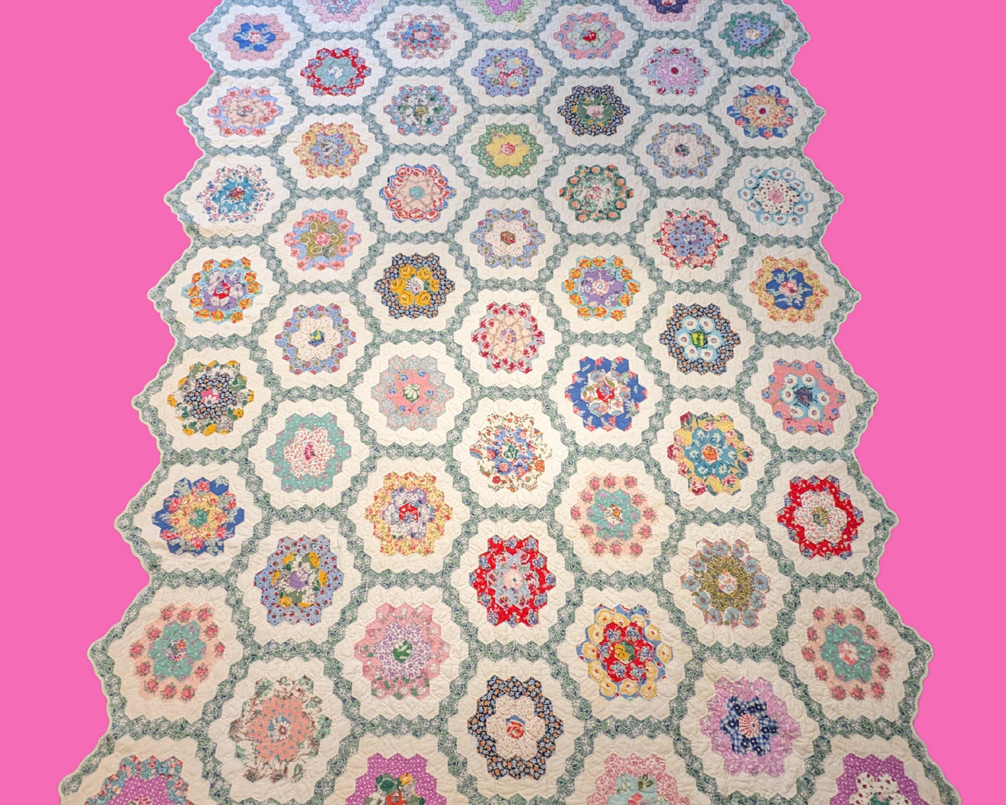 Vintage 1960's Exquisite Quilt Blanket