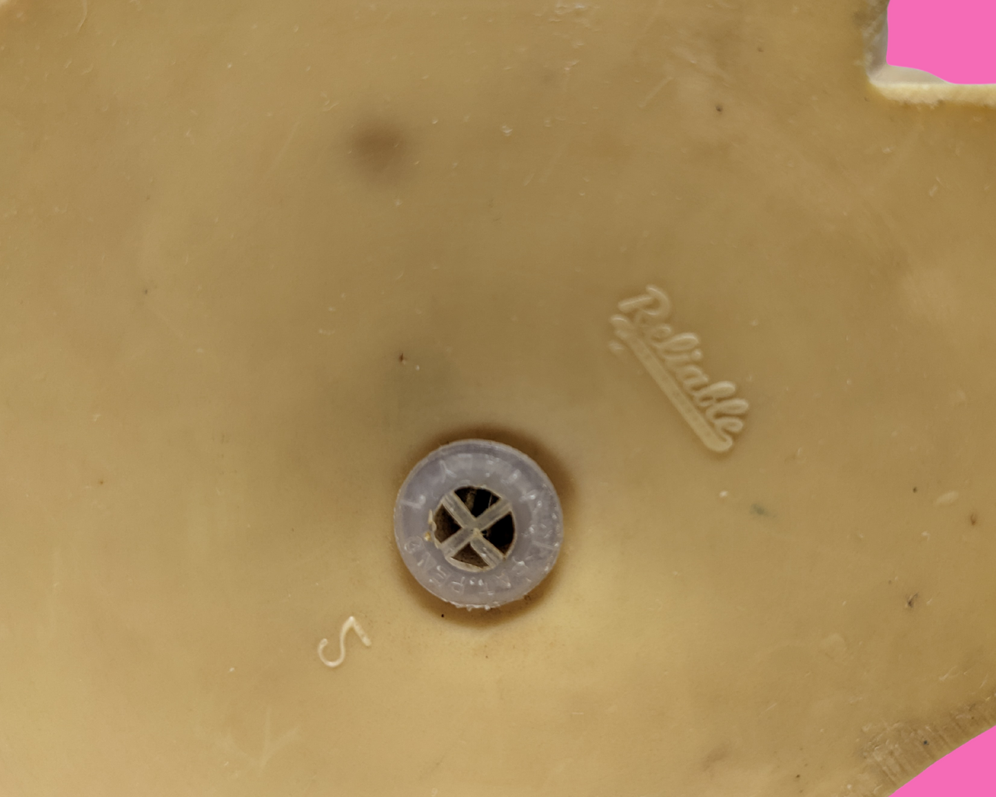 Jouet de créature étrange des années 1980 par Reliable Made in Canada
