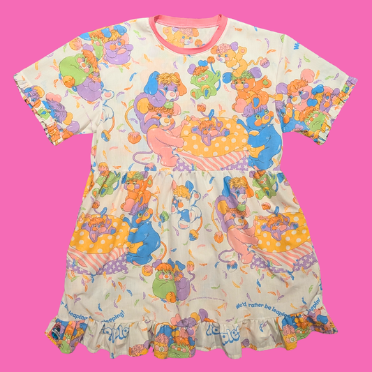 Handmade, Upcycled Vintage Popples Bed Sheet Dress Oversized S-M, Fitted L-XL