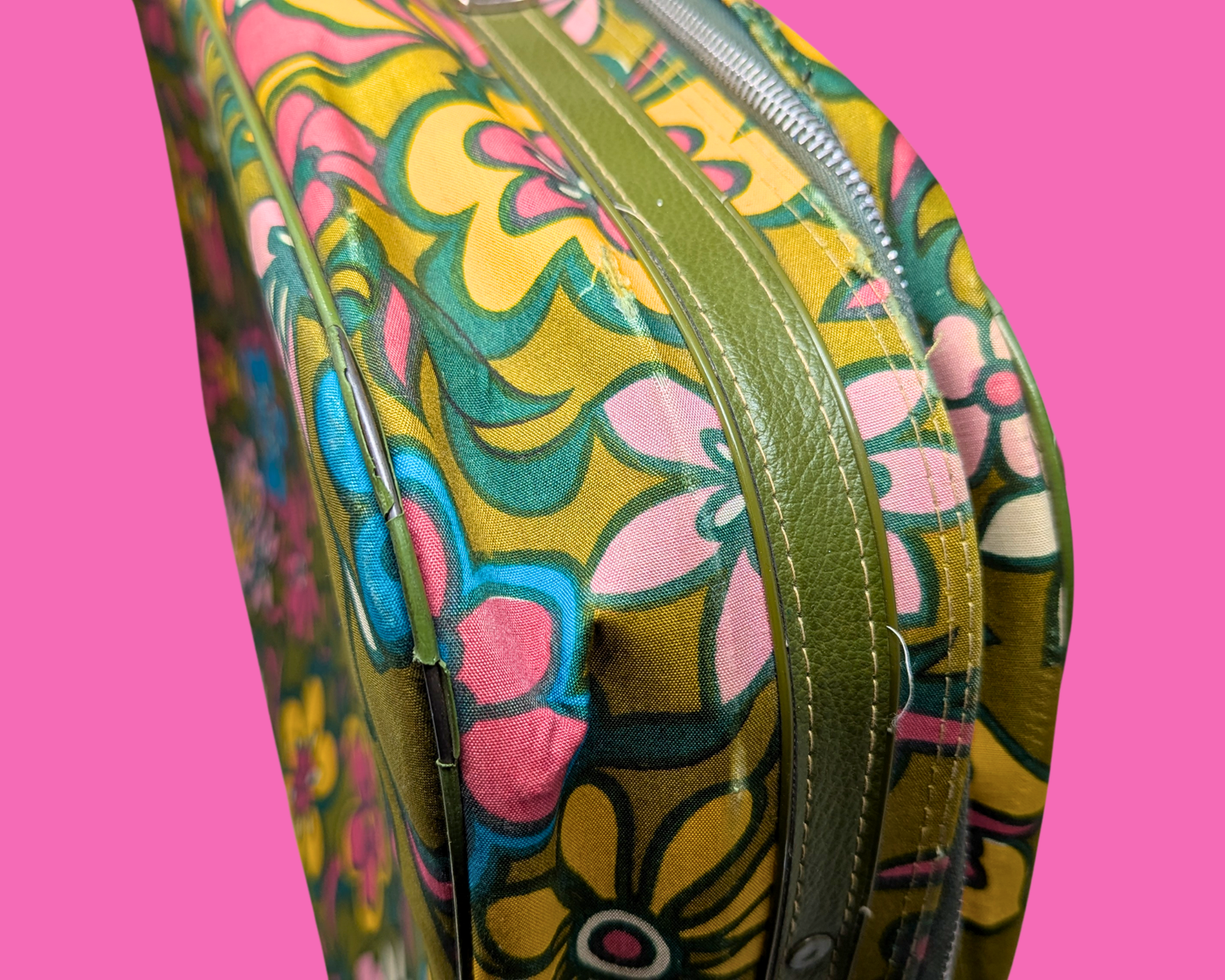 Valise vintage Groovy des années 1960 fabriquée au Japon
