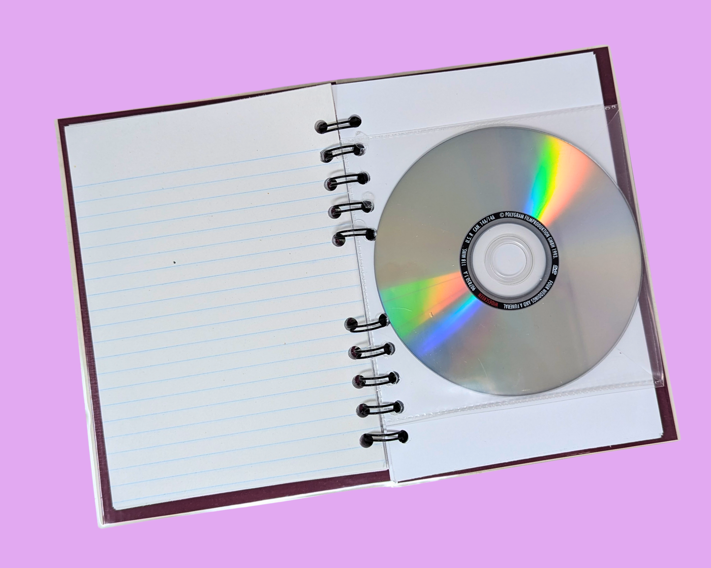 Carnet de notes du film DVD Quatre mariages et un enterrement