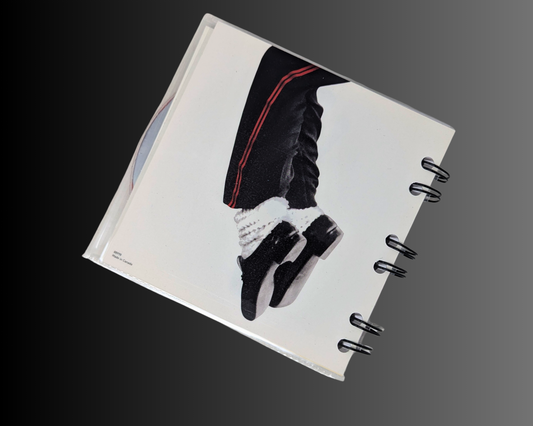 Michael Jackson, carnet de CD Number Ones
