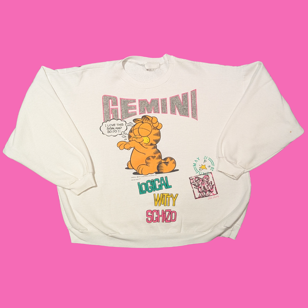 Vintage 1980's Garfield Gemini ''I Love this Sign, and So Do I!'' Logical With Schizo Crewneck M-L