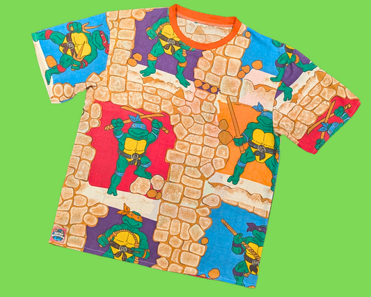 Handmade, Upcycled Vintage 1980's Teenage Mutant Ninja Turtles Bedsheet T-Shirt Size M
