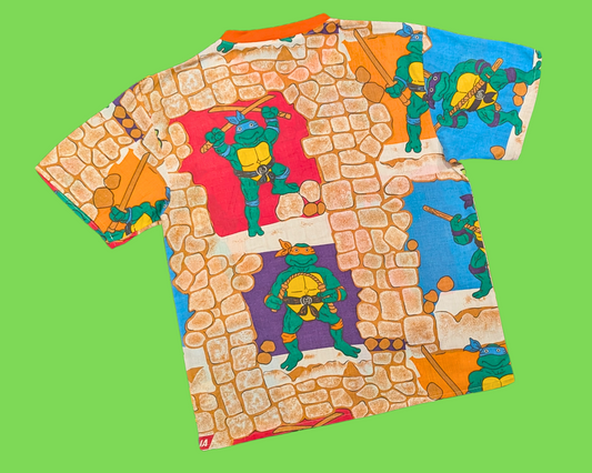 Handmade, Upcycled Vintage 1980's Teenage Mutant Ninja Turtles Bedsheet T-Shirt Size M