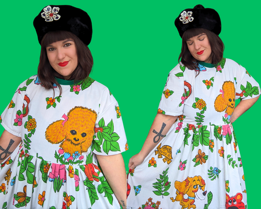 Robe t-shirt vintage des années 80, faite à la main et recyclée, avec motif animalier groovy, taille S à XL.