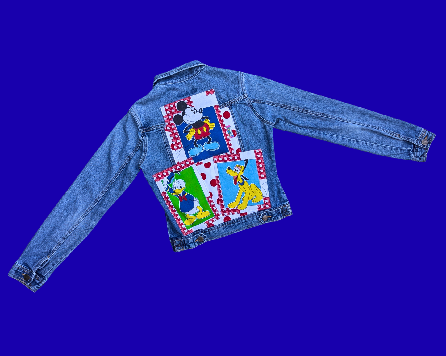 Veste en jean faite à la main et recyclée, personnages préférés de Walt Disney, taille M