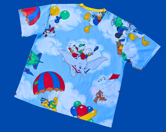 T-shirt surdimensionné XL fait main et recyclé avec le motif Mickey Mouse et ses amis de Walt Disney