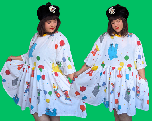 Robe t-shirt drap de lit Sesame Street, faite à la main et recyclée, taille 2XL