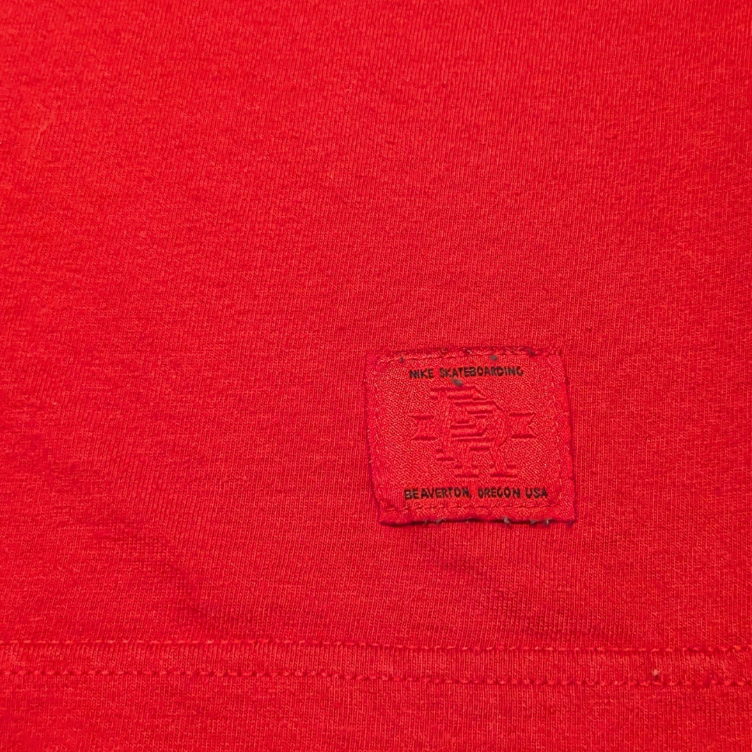 Nike SB X Bruce Lee Dragon Red T-Shirt Size M