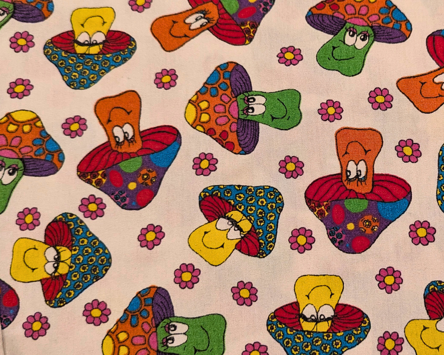 Y2K Groovy, Rainbow Mushrooms Patterned Short Sleeves Blouse Size M
