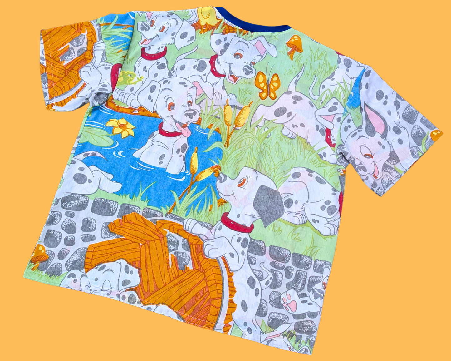 Handmade, Upcycled Walt Disney's 101 Dalmatians Bedsheet T-Shirt Oversized XL