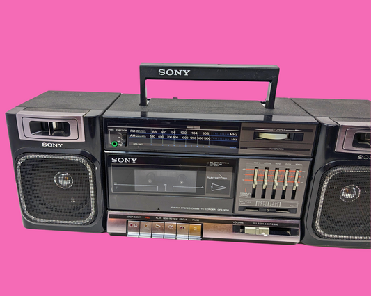 Radio Sony vintage des années 1990, lecteur de cassettes ne fonctionnant pas