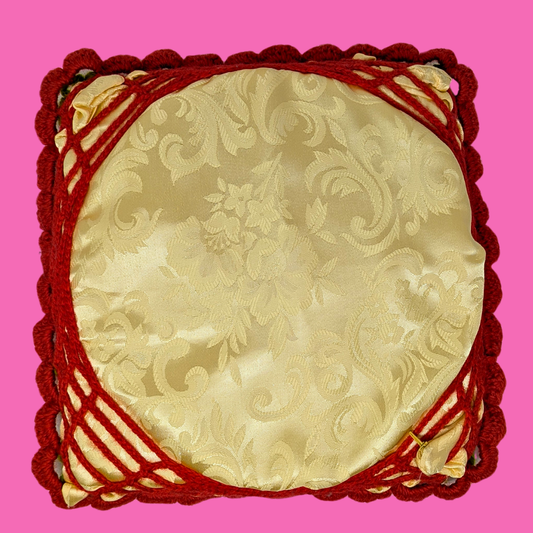 Coussin décoratif vintage des années 1960, à motif floral crocheté