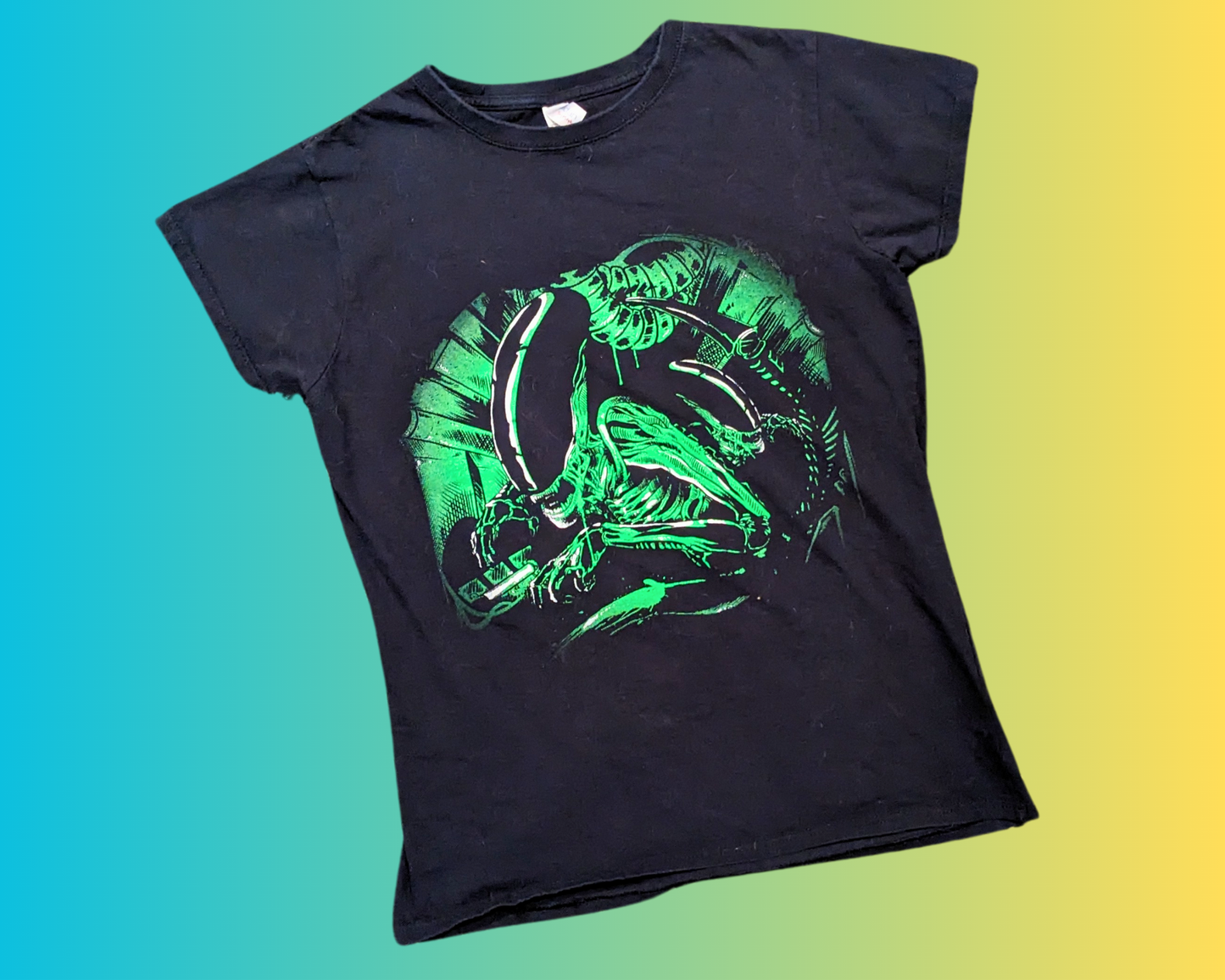 Y2K Aliens T-Shirt Size L for Women
