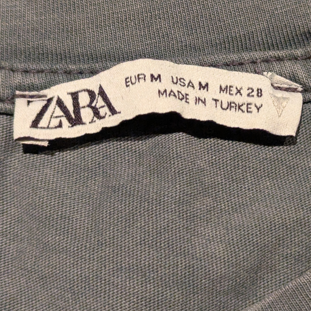 Stylish Women Zara T-Shirt Size M