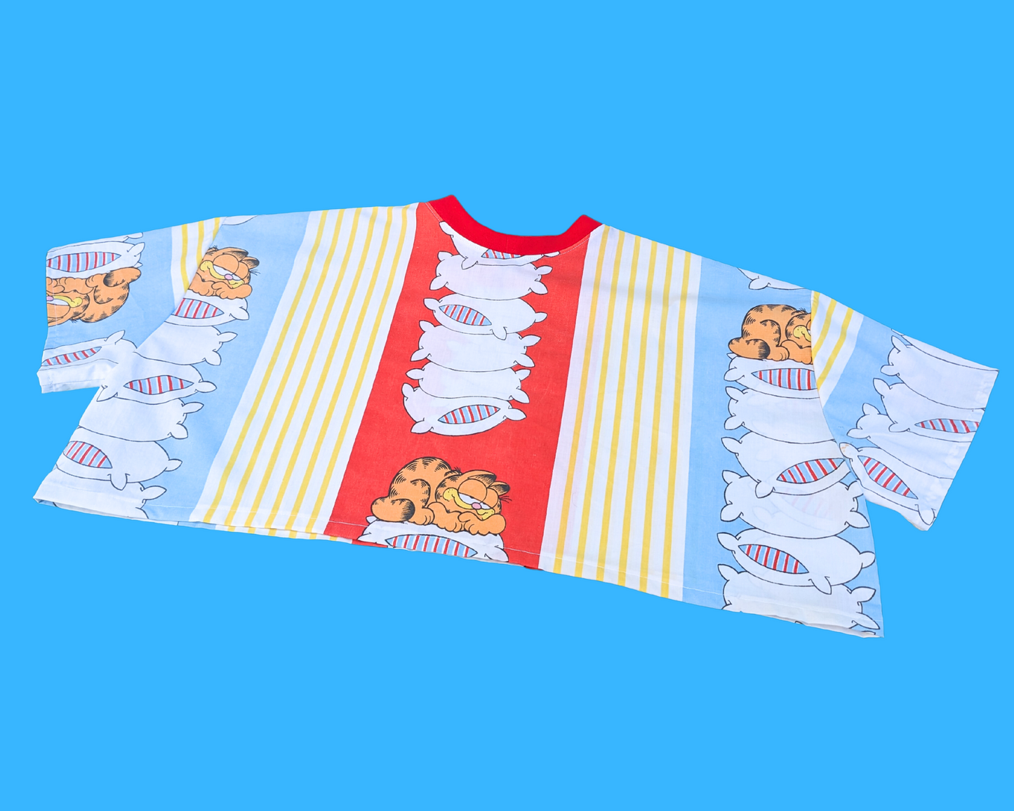 Handmade, Upcycled Garfield Bedsheet Crop Top Size 2XL