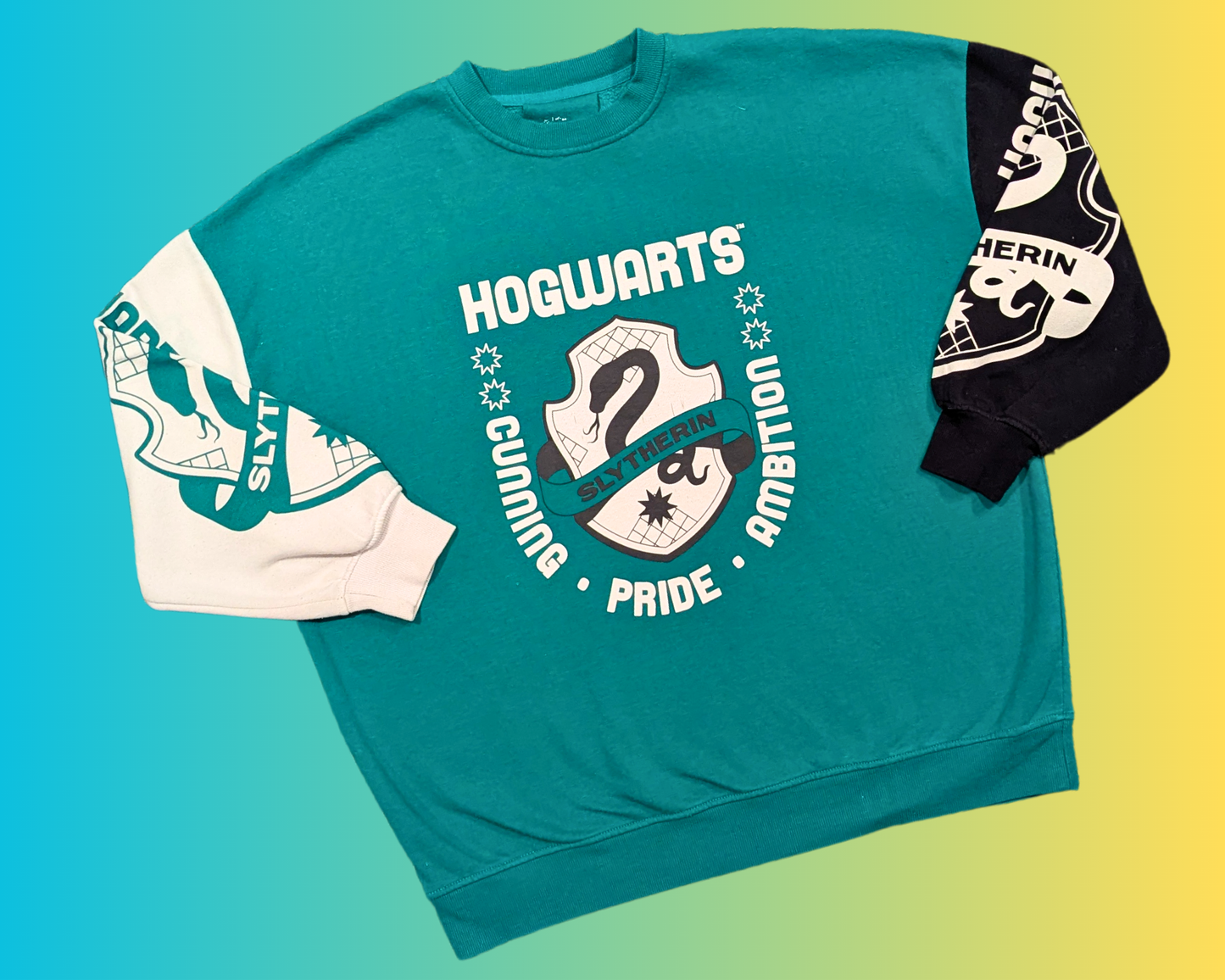 Y2K Harry Potter Hogwarts Crewneck Size L