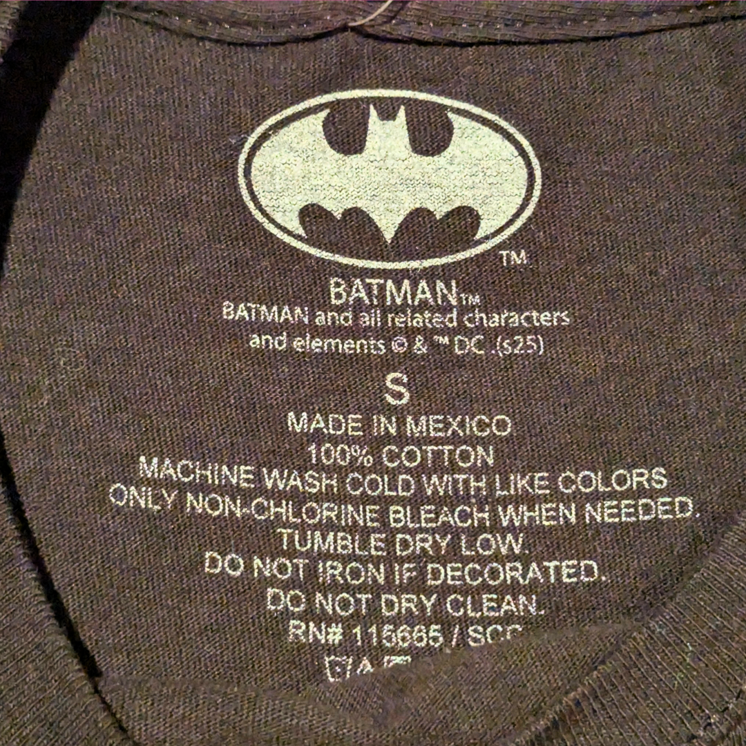 Batman T-Shirt Size S