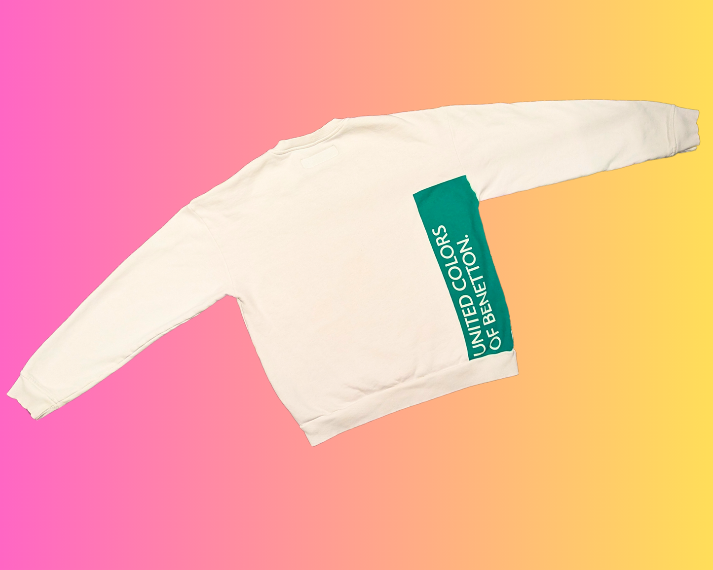 Vintage 1990's United Colors Of Benetton, Oliviero Toscani, Made in Italy Crewneck Size L