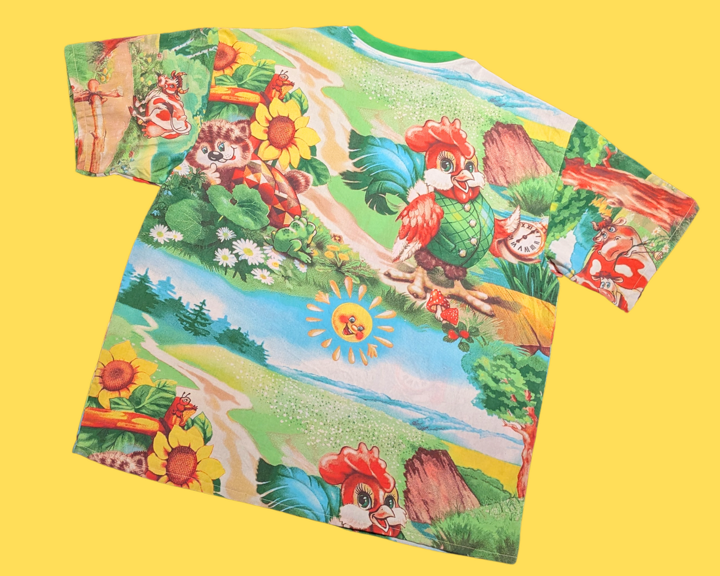 Handmade, Upcycled Vintage 1990's Farm Animals Bedsheet T-Shirt Oversized XL