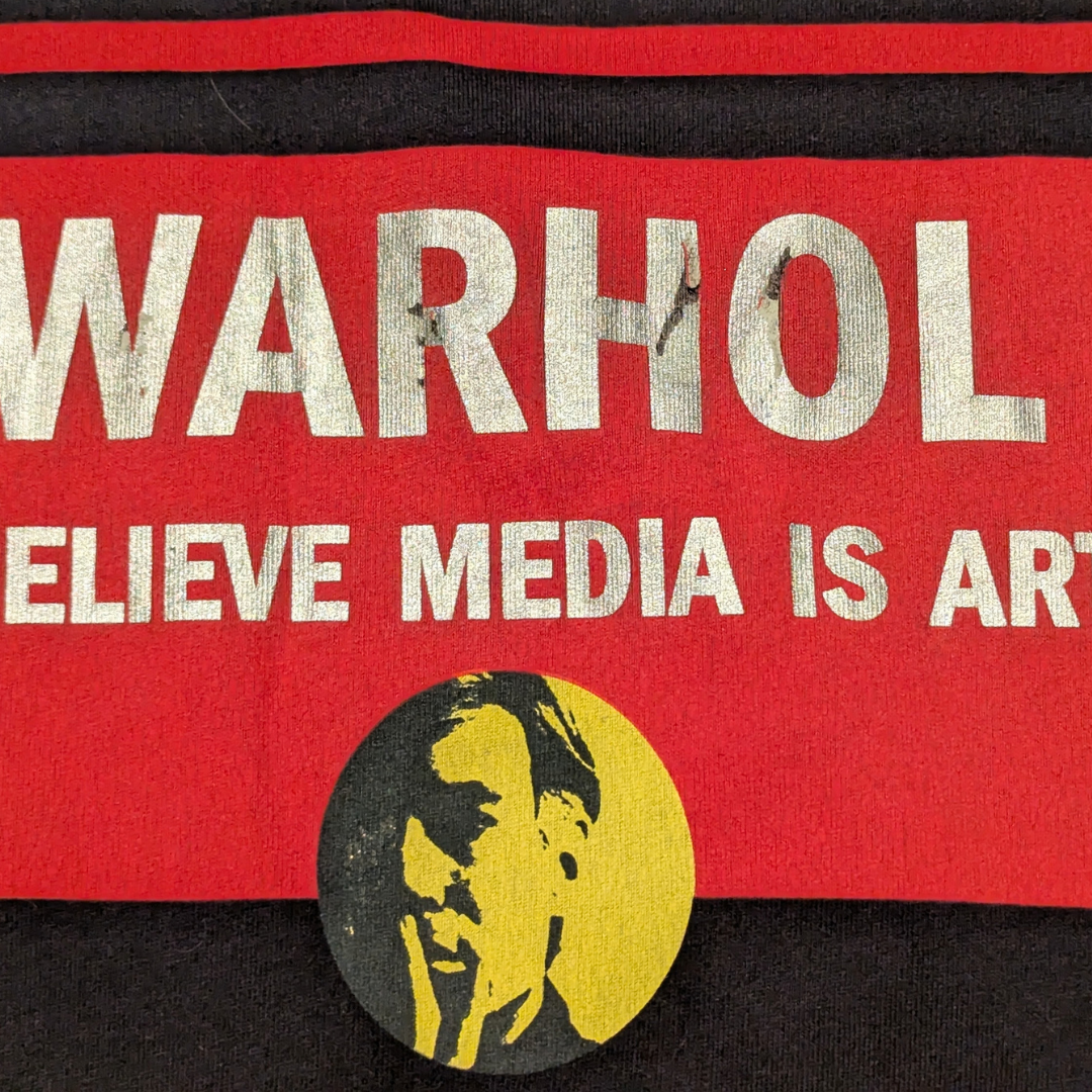 Andy Warhol ''I Believe Media is Art'' T-Shirt Size S
