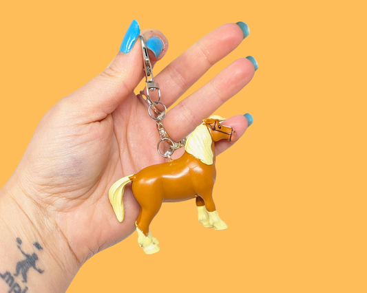Porte-clés en forme de cheval fait main et recyclé