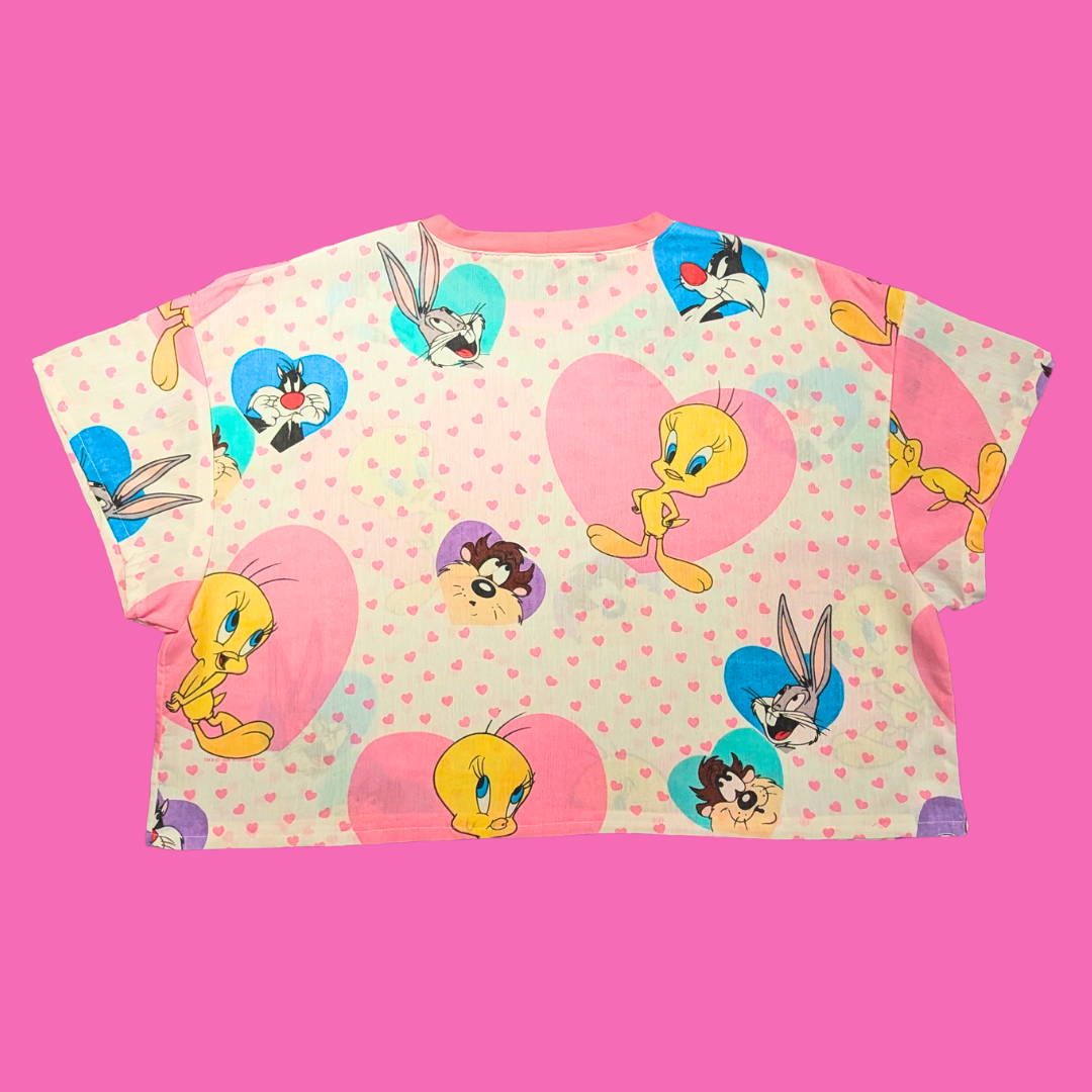 Handmade, Upcycled The Looney Tunes Bedsheet T-Shirt/Crop Top Oversized L-XL, Fitted 2XL