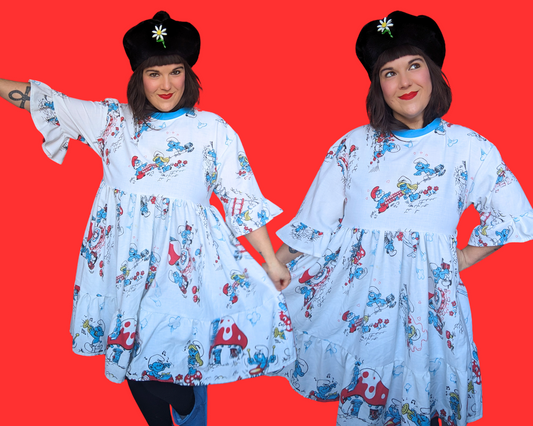 Robe t-shirt vintage des années 1990, fabriquée à la main et recyclée, Les Schtroumpfs, taille S à XL.