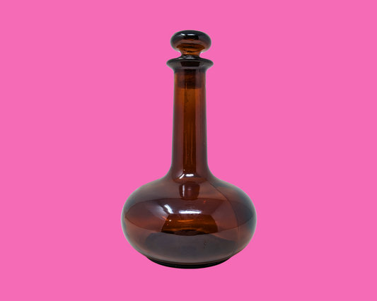 Bouteille carafe en verre brun vintage des années 1970