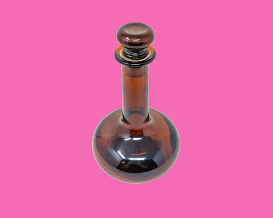 Bouteille carafe en verre brun vintage des années 1970