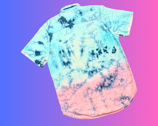 Y2K Short Sleeve, Tie Dye Cotton Shirt Size L
