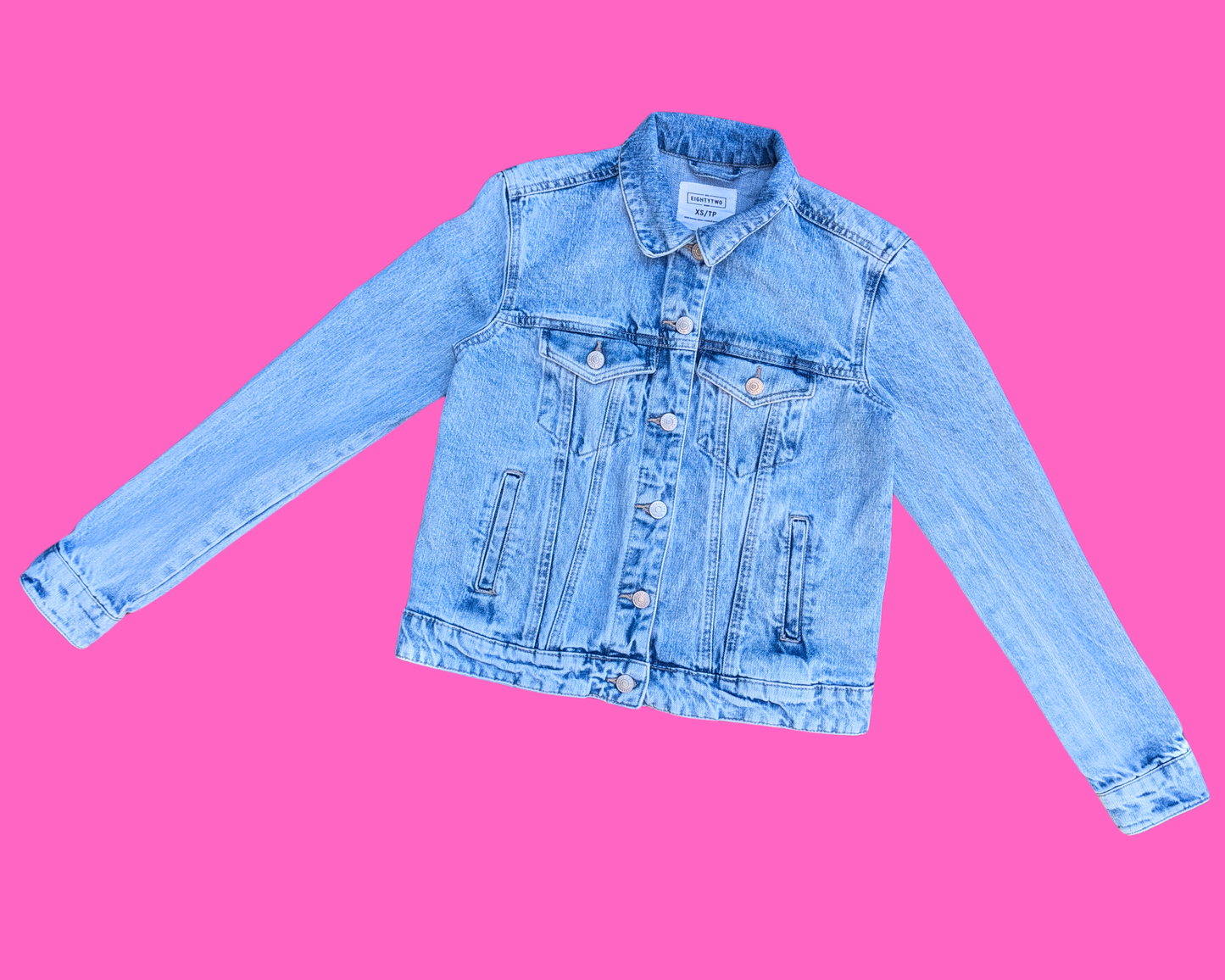 Veste en jean Sailor Moon faite à la main et recyclée, taille XS