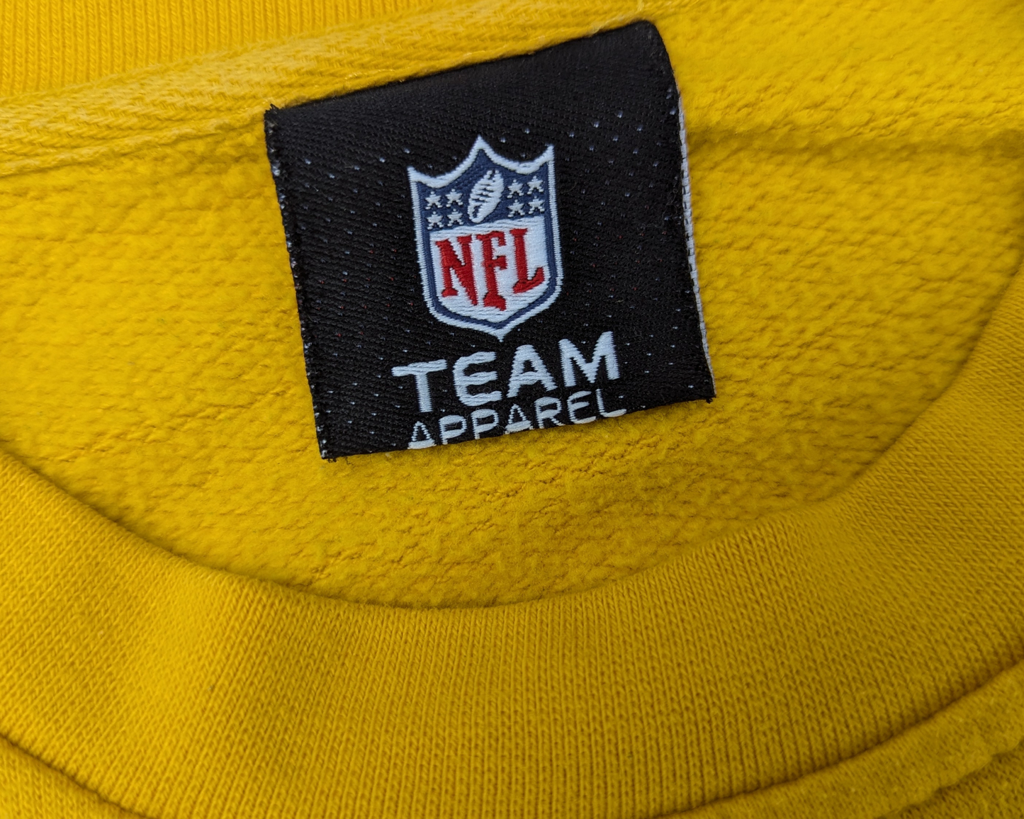 Official NFL Team Apparel Yellow Steelers Sweater Size L