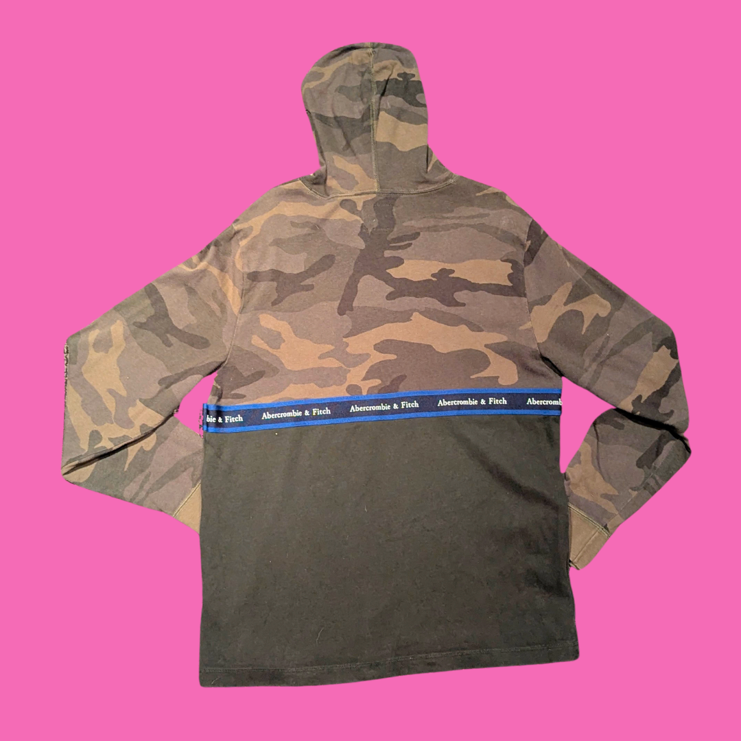 Abercrombie & Fitch Camouflage Hoodie Size L