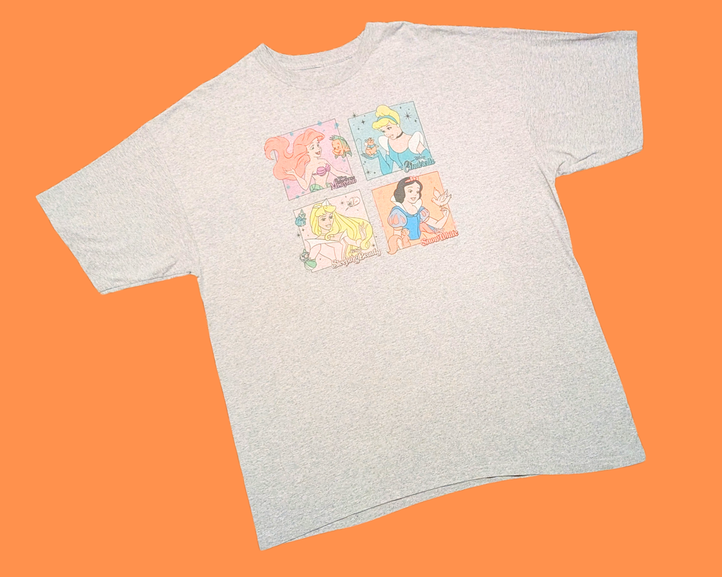 Y2K Disney Princesses T-Shirt Size XL