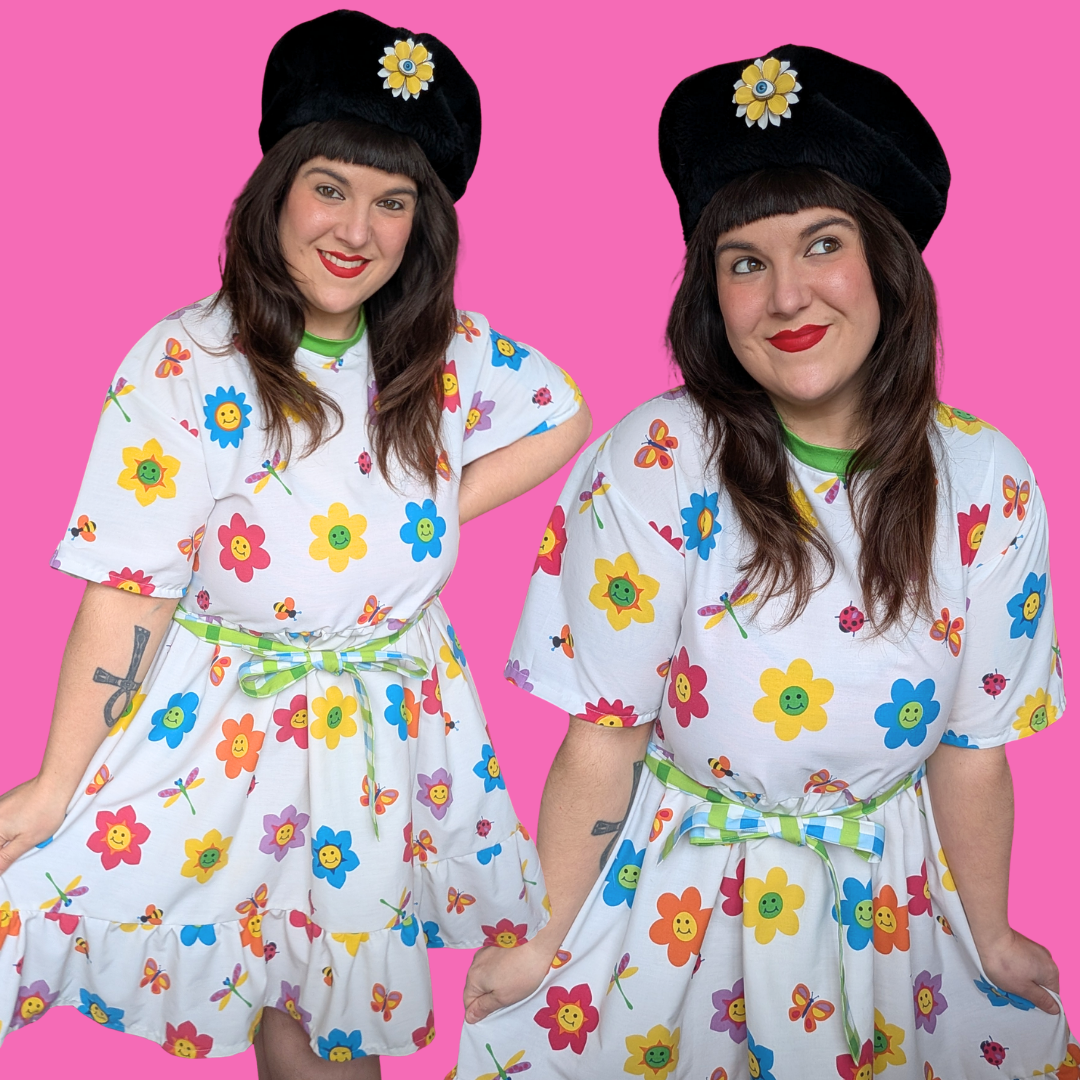Handmade, Upcycled Y2K Smiley Face Flowers Dress Oversized S-M, Fitted L-XL