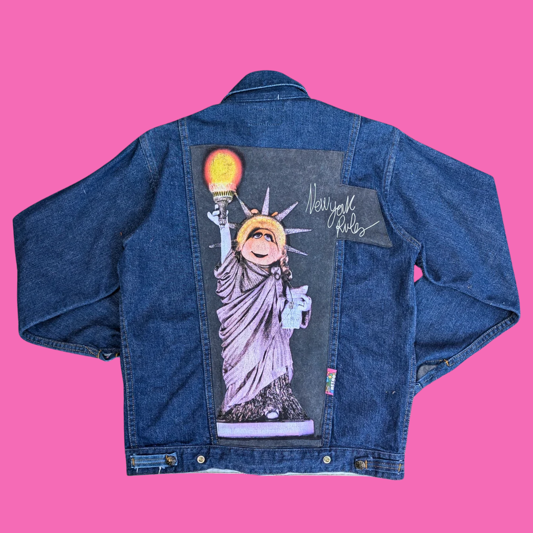 The Muppets, Miss Piggy Statue of Liberty Upcycled T-Shirt Denim Jacket Size M