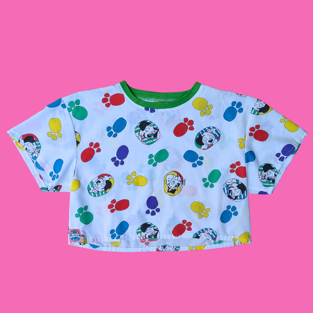 Fait à la main, Haut court upcyclé en drap Les 101 Dalmatiens de Walt Disney Taille S-M ample, L-XL ajusté