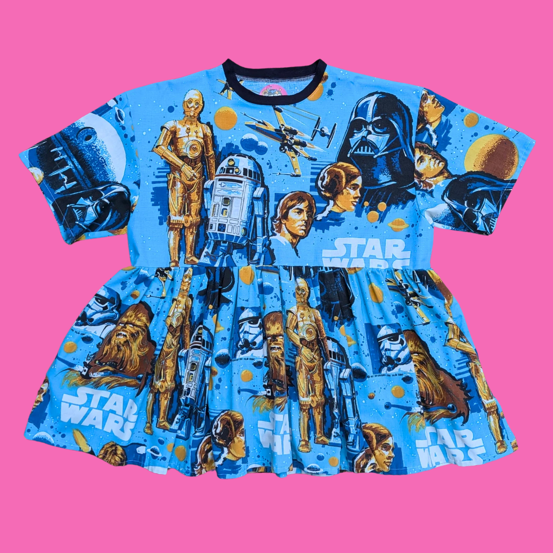 Robe drap de lit Star Wars faite main et recyclée, taille XL ample, taille 2XL ajustée