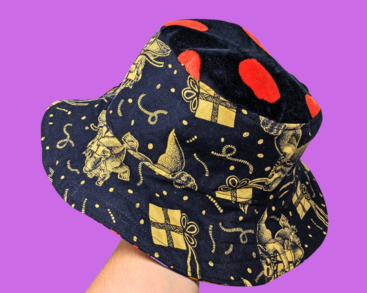 Bob réversible en tissu fait main et recyclé, style sac de sport des années 90 et Y2K
