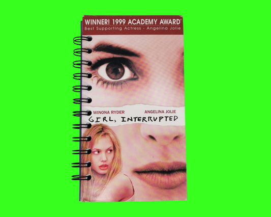 Fille, Cahier de film VHS upcyclé interrompu