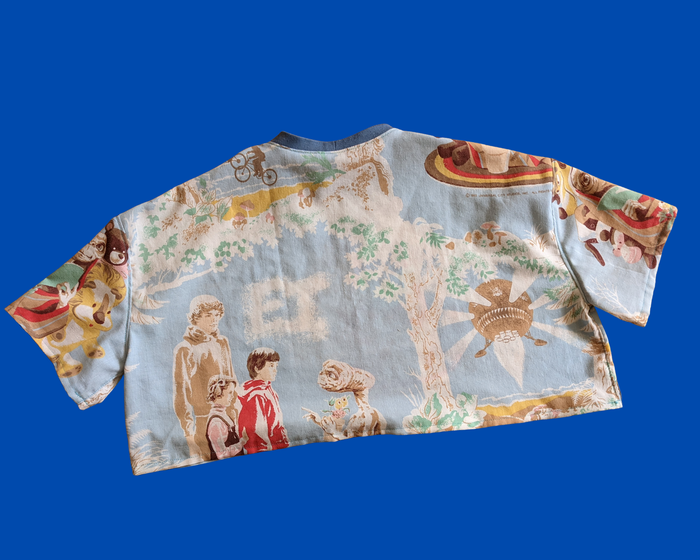 Handmade, Upcycled Official 1980's E.T Bedsheet Crop Top Size XS