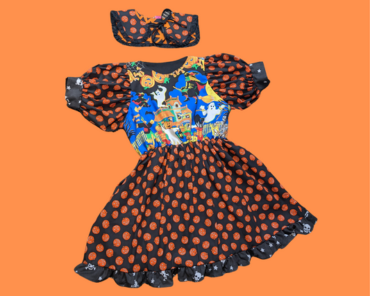 Robe sur le thème d'Halloween recyclée à la main avec col de marin citrouille assorti Taille L/XL