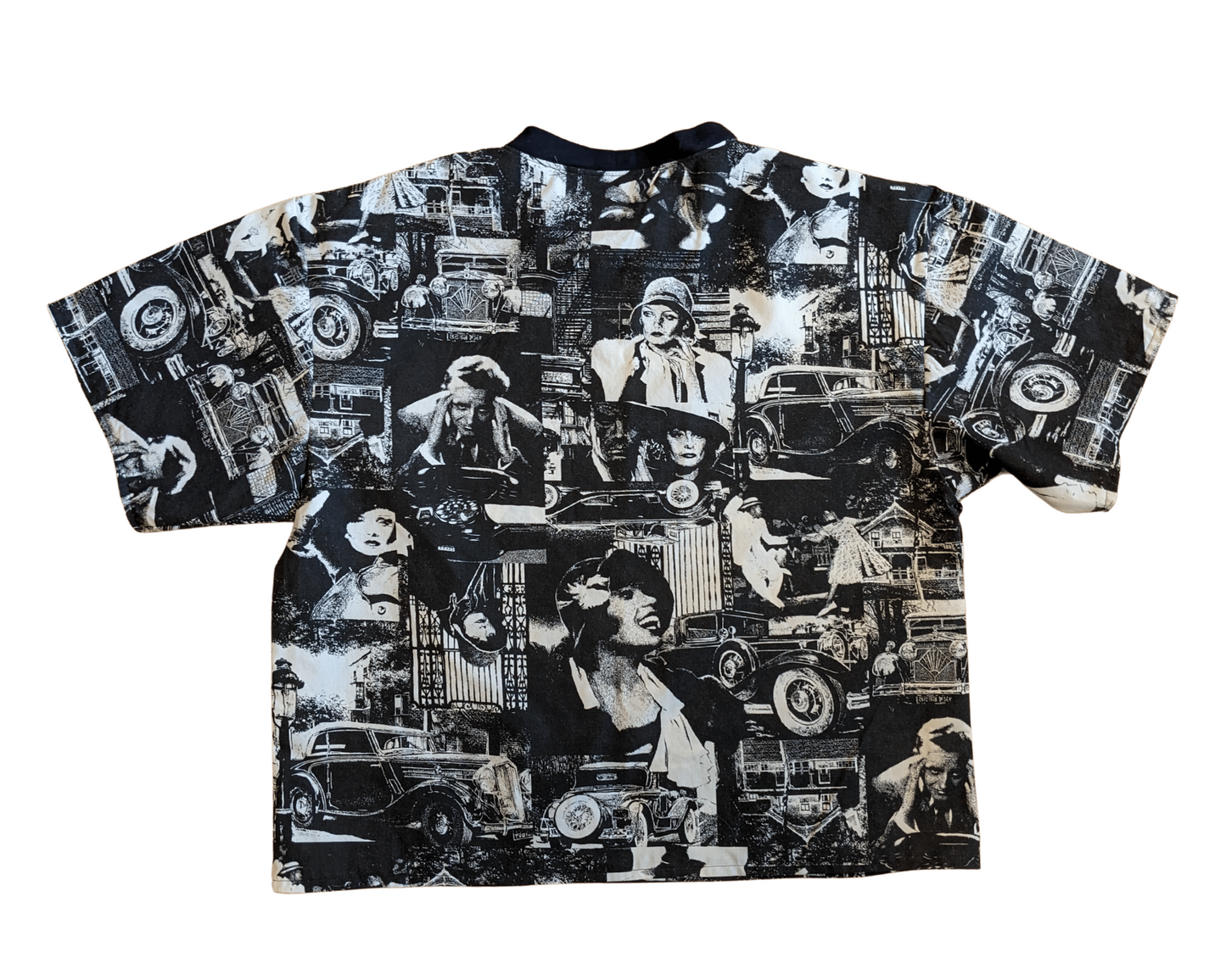 Fait à la main, Upcycled Vintage 1930's Noir et Blanc Old Hollywood Fabric T-Shirt Fits SML