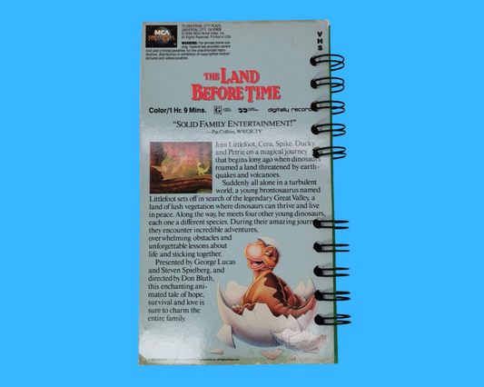 Cahier de film VHS The Land Before Time