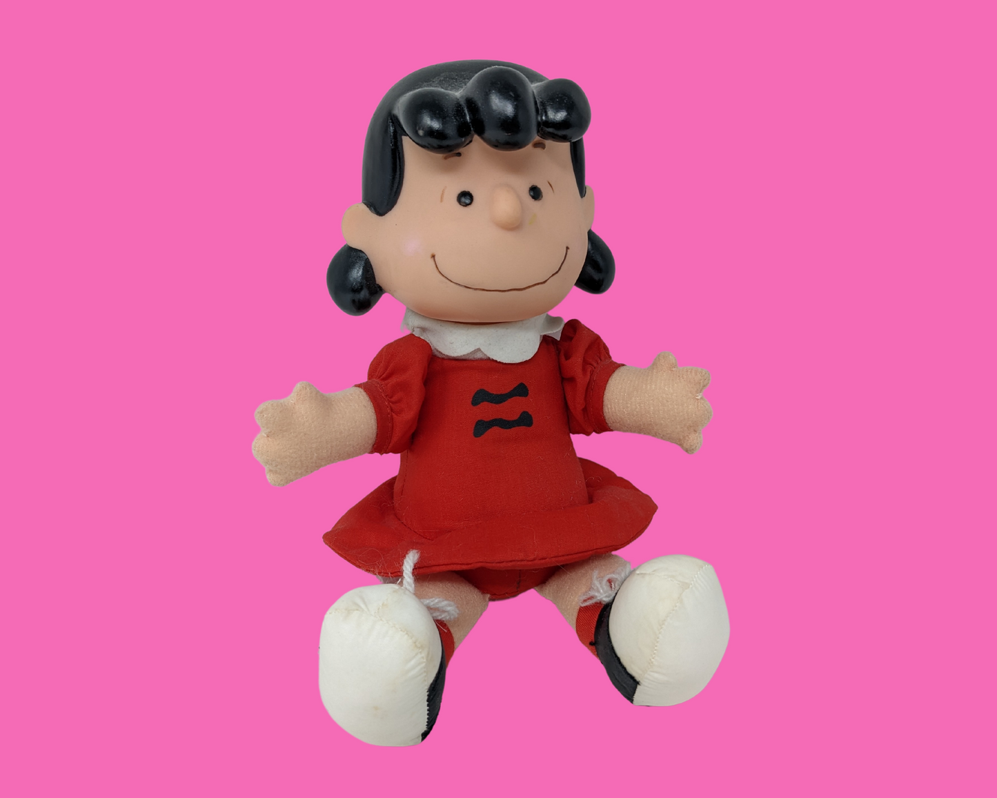 Vintage 1990's McDonald's Charlie Brown &amp; Lucie Van Pelt Peluches, Figurines